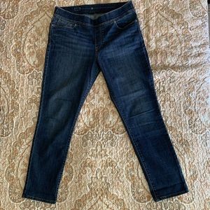 Jeans Levis, like new, very comfortable.